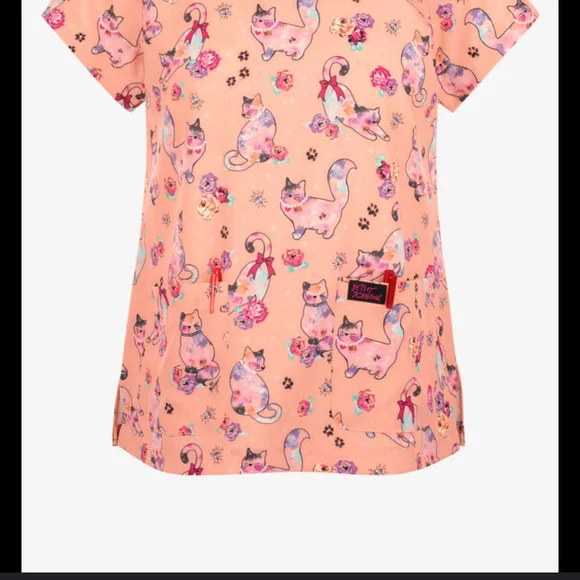 Betsey Johnson Koi Peach Cat Print Scrub Top and Pants Set - Picture 2 of 2